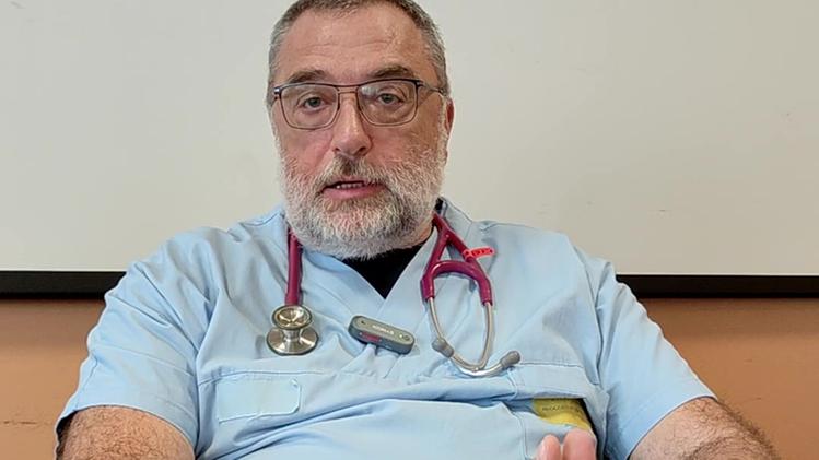 Il prof. Vittorio Schweiger, responsabile della Terapia del dolore dell'Azienda ospedaliera di Verona