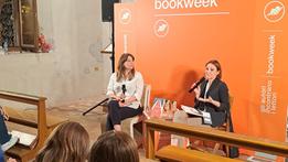 Martina Carone introdotta da Paola Buizza a Book Week
