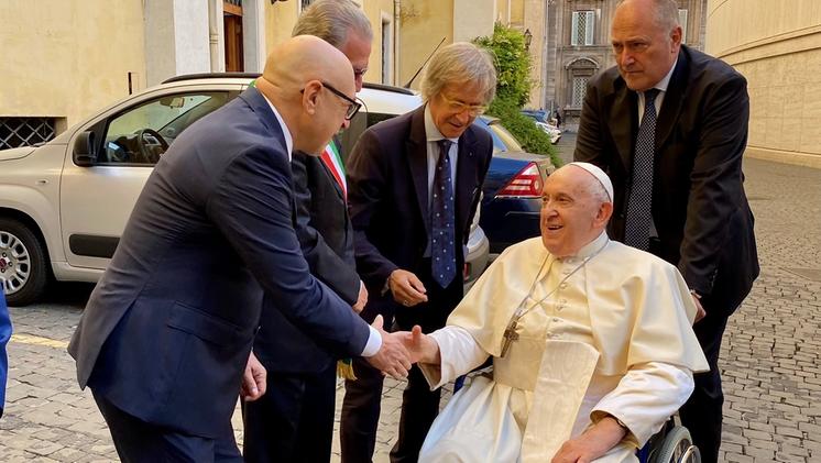 L'incontro con papa Francesco per la consegna di una tonnellata di riso Vialone Nano veronese per la mensa di poveri del Vaticano