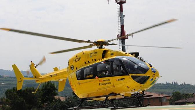 Una donna è stata trasportata in elicottero all'ospedale di Borgo Trento