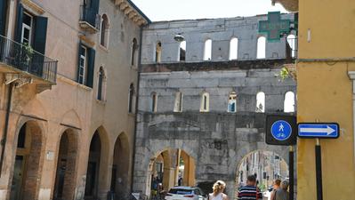 Porta Borsari, al via il restauro