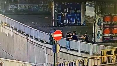 Tenta il suicidio in viale Piave, salvato dagli agenti