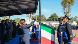 Consegnata la Medaglia d’Oro al Valore Aeronautico alla bandiera di guerra del 3° Stormo, la cerimonia a Latina