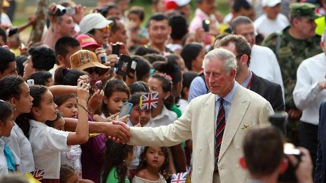 Il principe Carlo in visita al parco La Macarena in Colombia