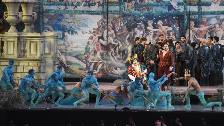 Il Rigoletto, capolavoro di Giuseppe Verdi, ha debuttato ieri sera in Arena FOTO BRENZONIPrima assoluto in Arena per il baritono Amartuvshin Enkhbat