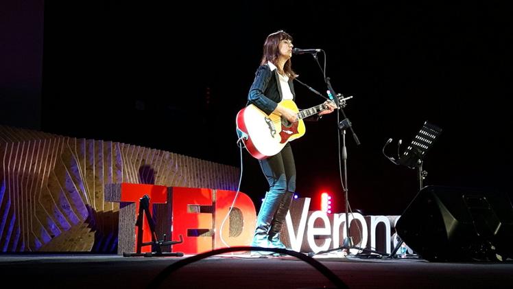 La cantautrice Cristina Donà a TedXVerona