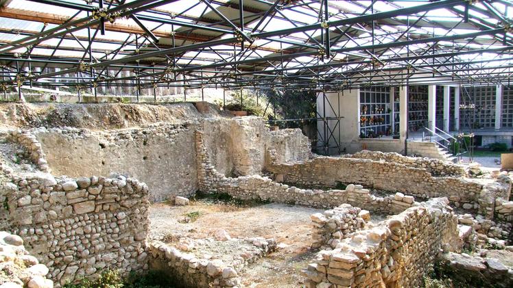 Gli scavi della villa romana dietro la chiesetta di San Zen de l’Oselet