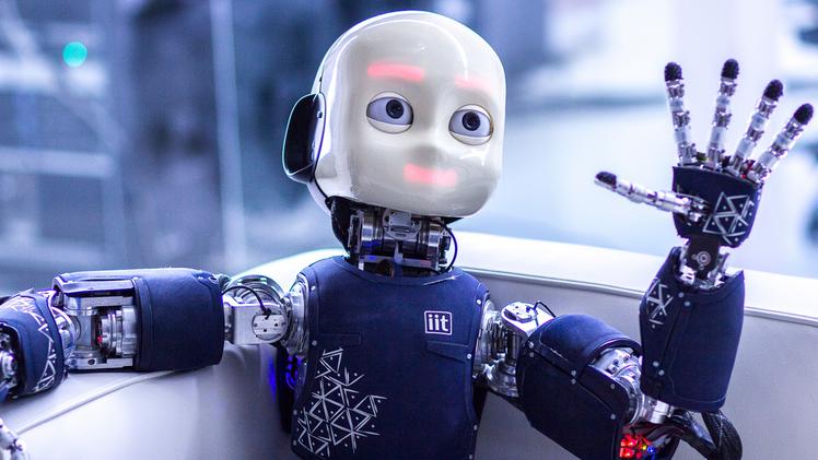 I robot saranno sempre più presenti nella nostra vita quotidianaLa copertina del saggio Marco Magnani, economista 