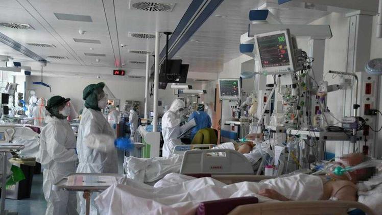 Reparto di terapia intensiva all'ospedale Magalini di Villafranca