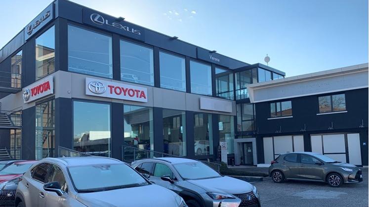 La concessionaria Toyota Lexus di viale Galliano