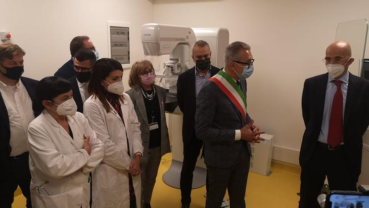 L'inaugurazione della nuova mammografia a Bovolone (Diennefoto)