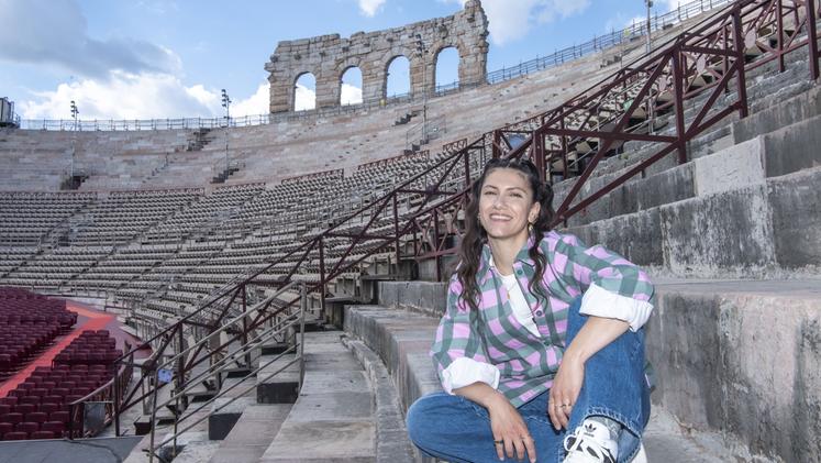 Una regina per l’Arena Elisa in visita nell’anfiteatro scaligero dove sarà protagonista di tre concerti a fine maggio FOTO FRANCESCO PRANDONI