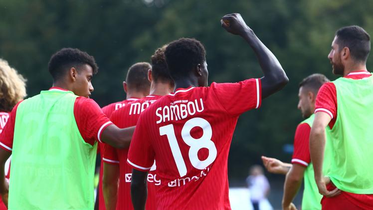 Sambou esulta dopo il primo gol (FotoExpress)
