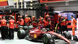 La Ferrari di Charles Leclerc che ha conquistato la pole al Gp di Singapore