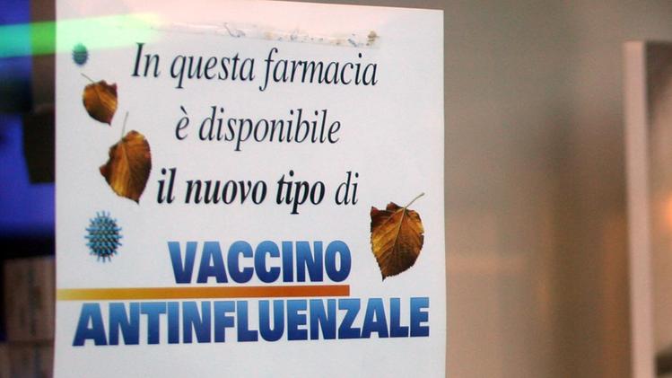Il vaccino antinfluenzale sarà somministrato anche nelle farmacie