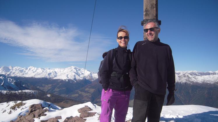 Claudio Mafrici con la moglie Daniela sulla vetta del monte Luco
