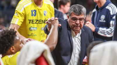 Alessandro Ramagli, allenatore della Tezenis Scaligera Basket (fotoExpress Zattarin)