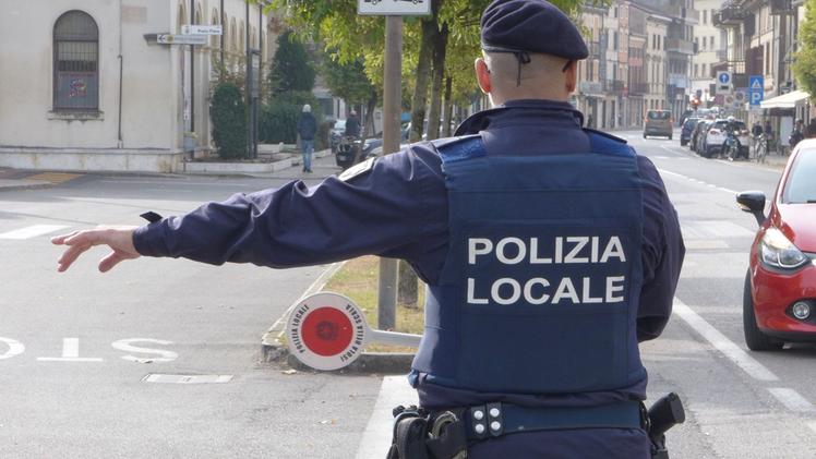 Polizia locale a Isola della Scala